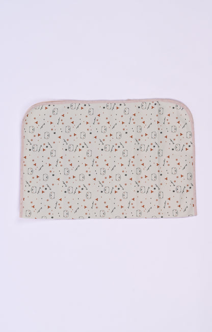 Pilch (Changing Sheet with cartoon characters)
